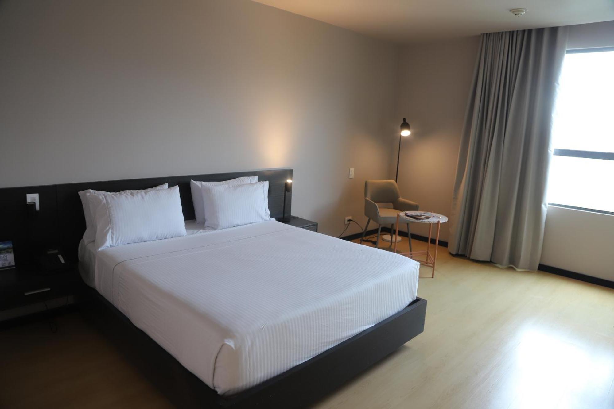 Tequendama Hotel Medellin - Estadio Εξωτερικό φωτογραφία
