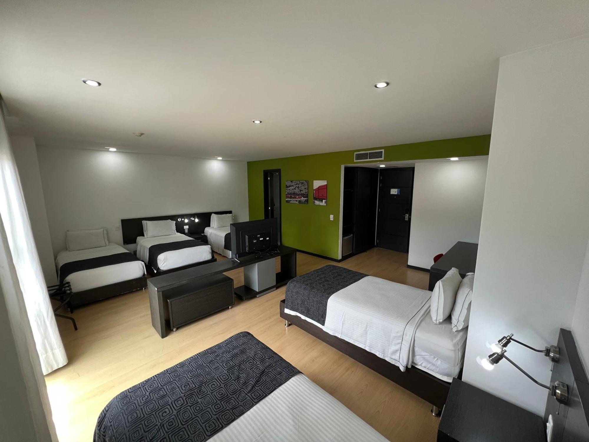 Tequendama Hotel Medellin - Estadio Εξωτερικό φωτογραφία